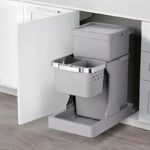سطل آشغال داخل کابینت 20 لیتری ملونی مدل 9174 نصب شده